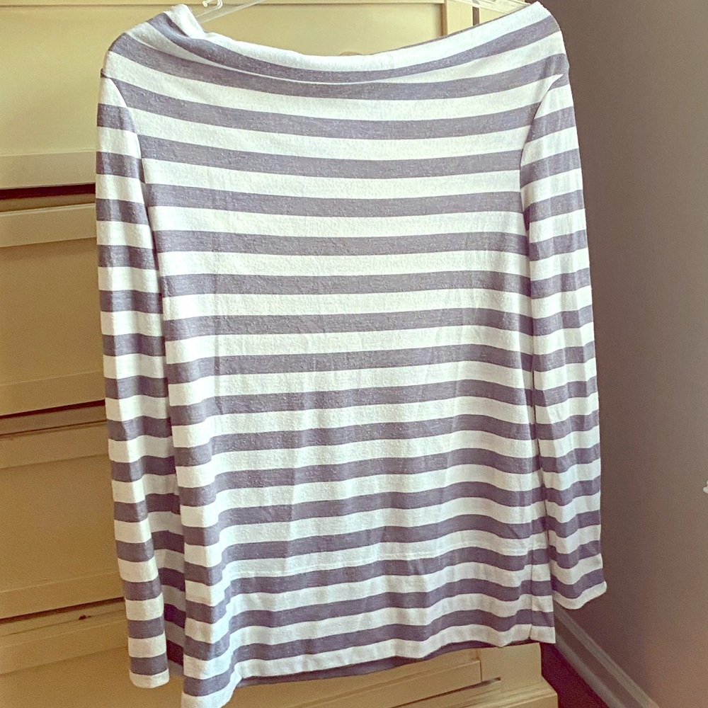 Ann Taylor long sleeved shirt